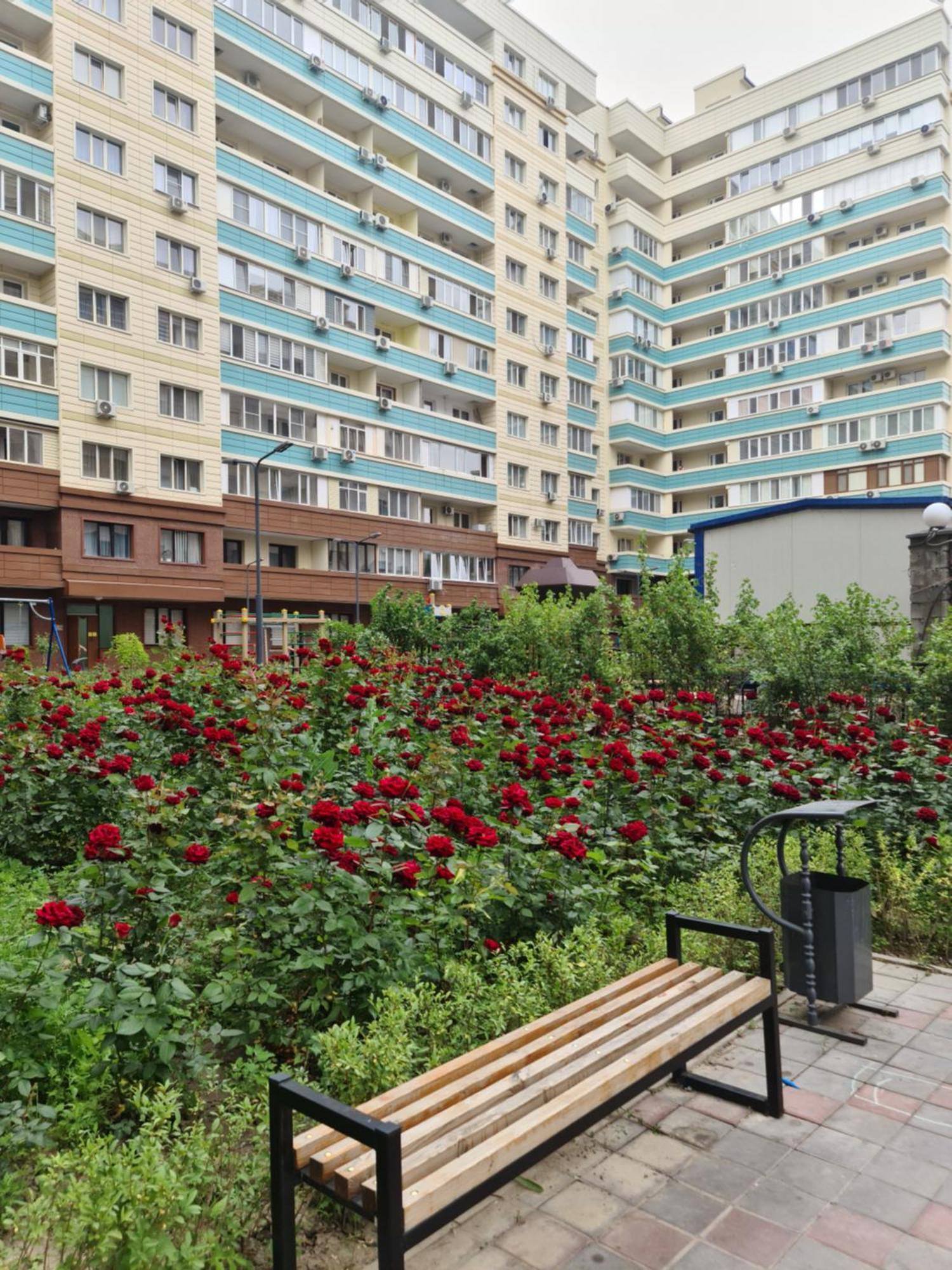 Новый Жк В Самом Центре Города Almaty Eksteriør bilde